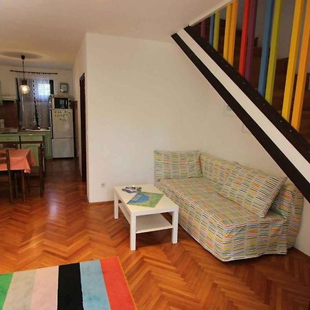 Apartment In Malinska/Insel Krk 13204 Exterior photo